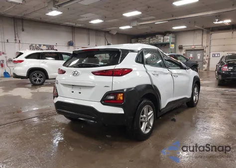 2020 Hyundai Kona Se z USA, uszkodzony, nr VIN KM8K1CAAXLU452089